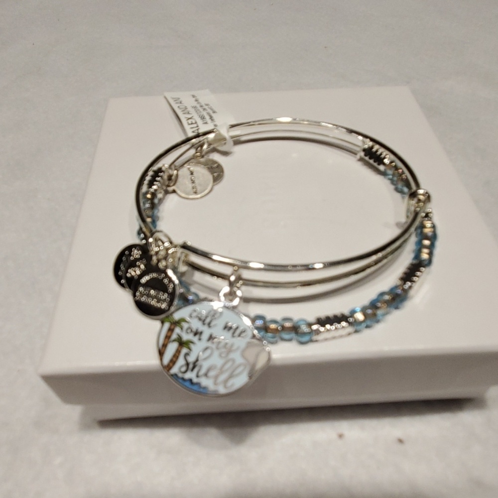 NWT ALEX AND ANI "CALL ME ON MY SHELL" BRACELET